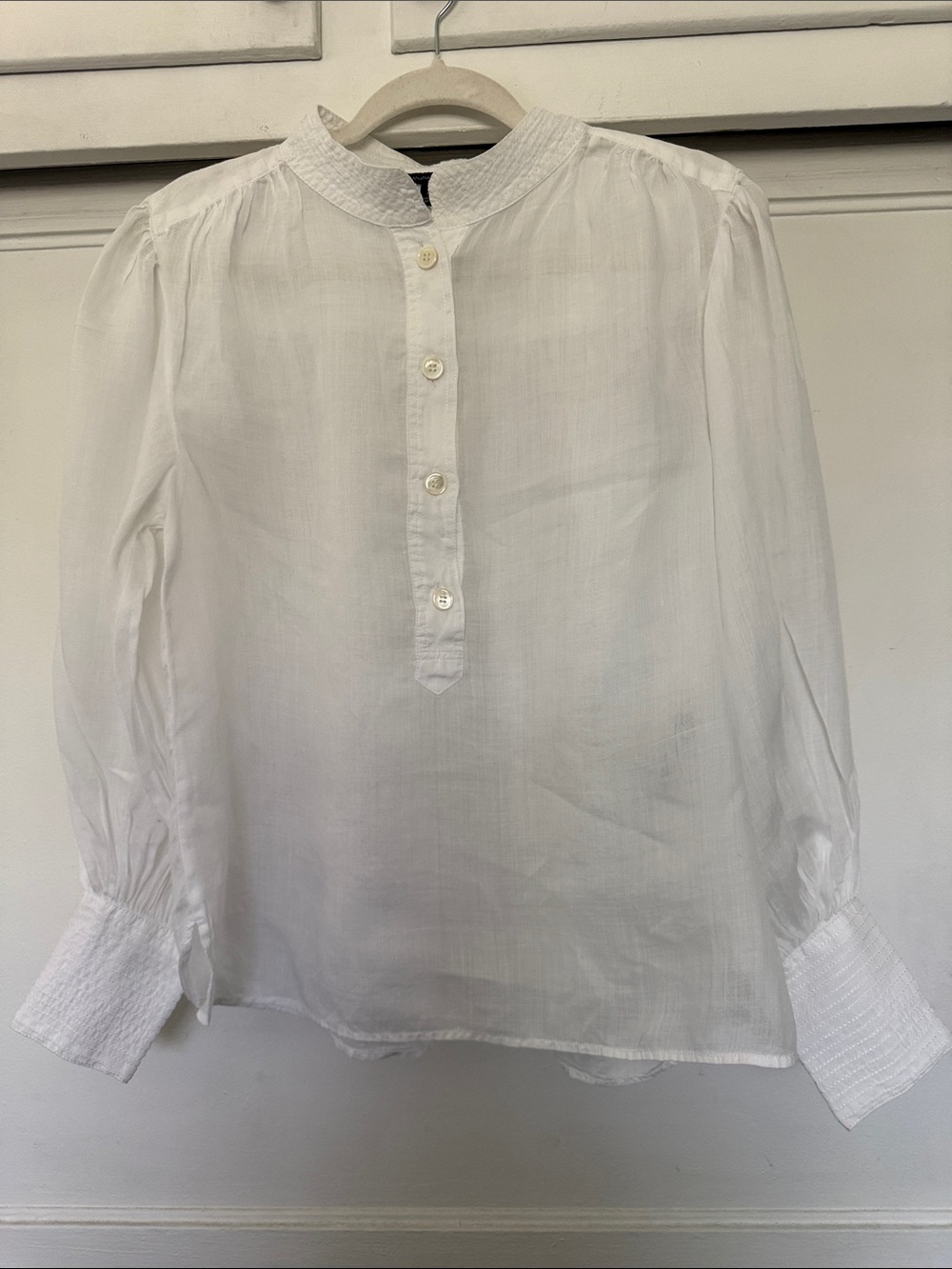 Banana Republic White & Black Label Cotton Top